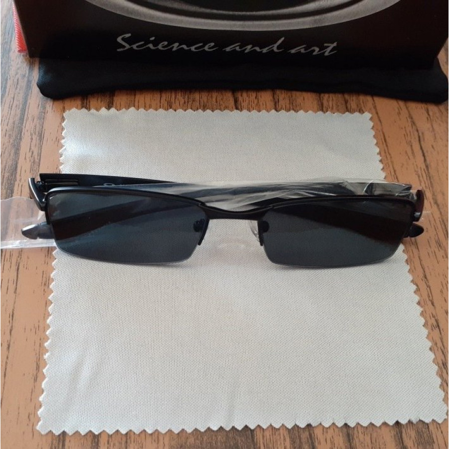 Lupa de vilão preta Clearance