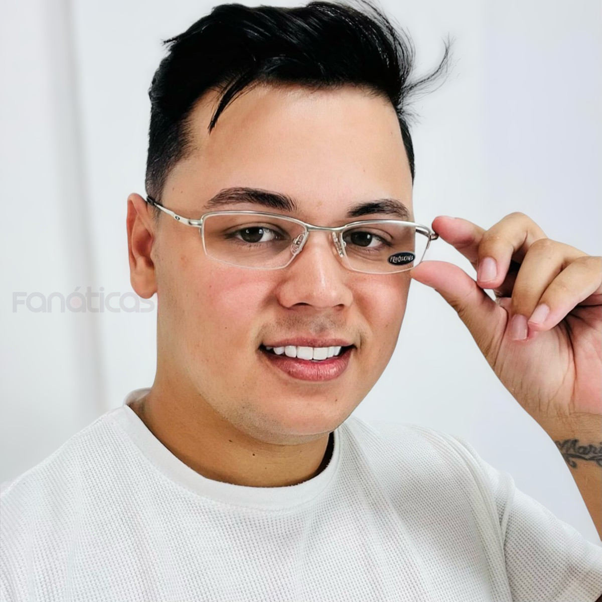 Armação de Óculos Retangular Nylon Wingback Prata e Preto Masculino