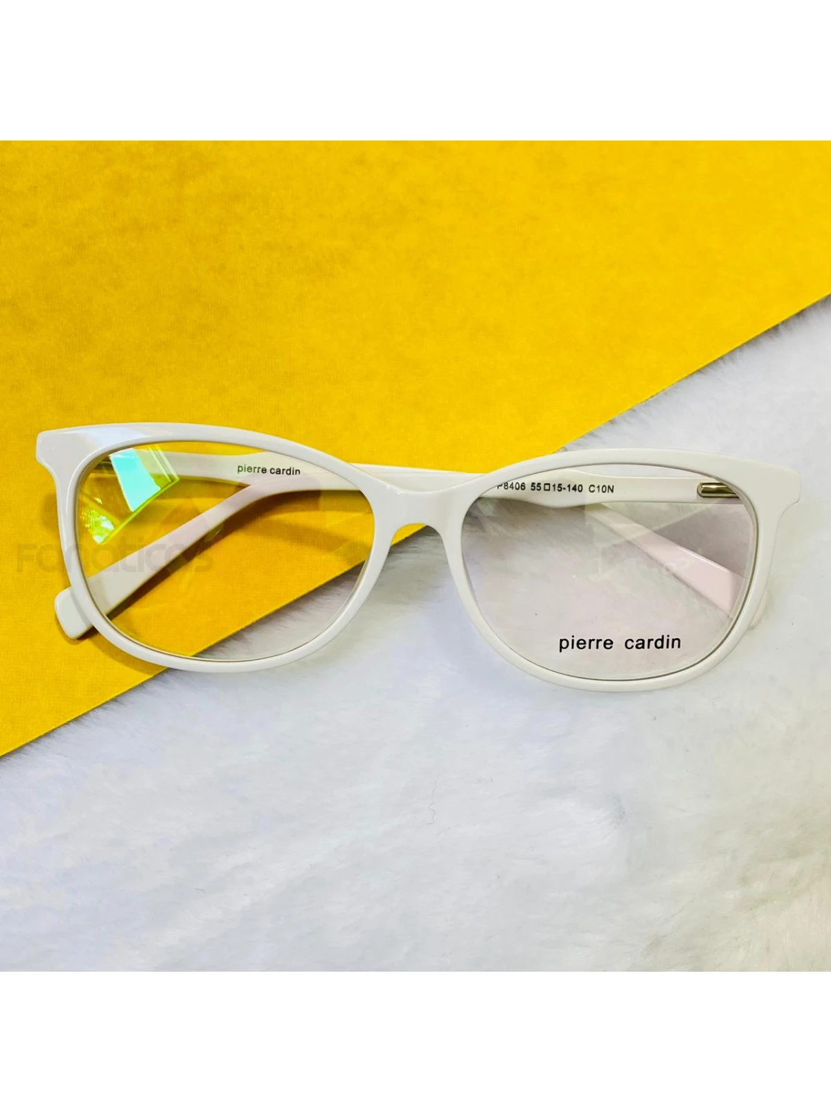 Armação de Óculos Quadrado P8406 Branco