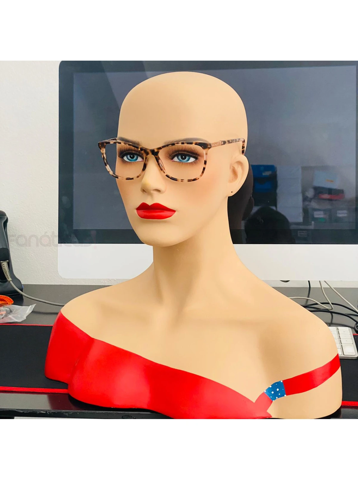 Armacao de Óculos CH682 Rosa Tartaruga