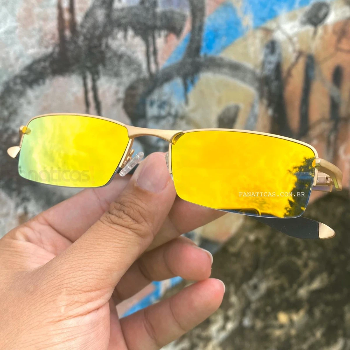 Óculos Lupinha Lupa Vilão Fio Nylon Dourada 24k