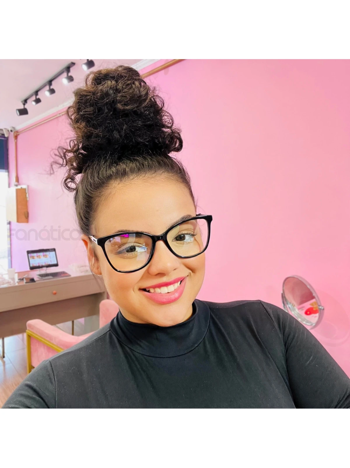 Armação de Óculos Quadrada  PC8470 Preto