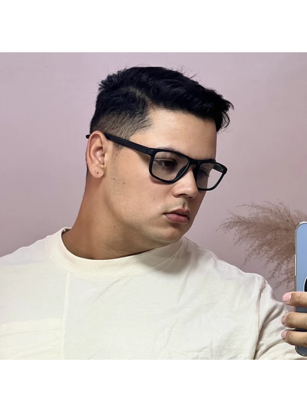 Armação de Óculos 8207 Esportivo Quadrado Preto