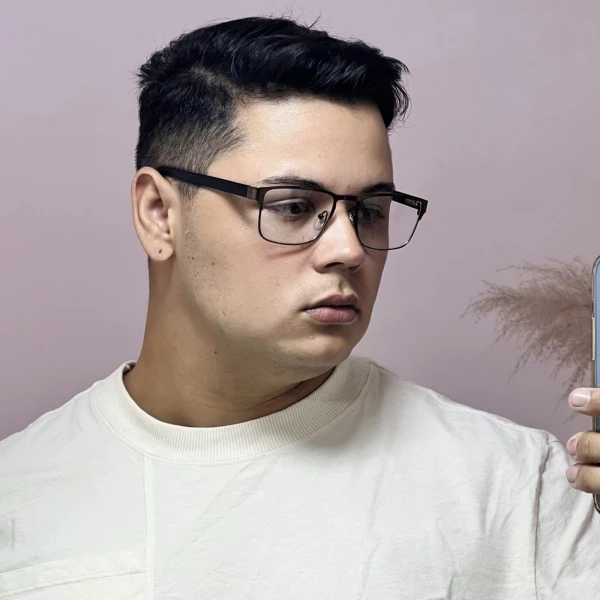 Armação de Óculos AQ240505 Quadrado Marrom