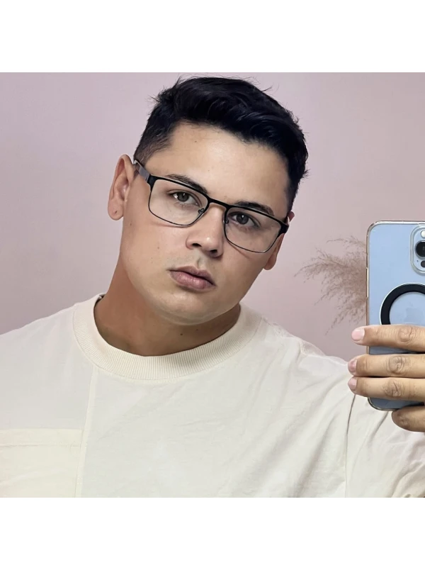 Armação de Óculos AQ240505 Quadrado Preto e Vermelho