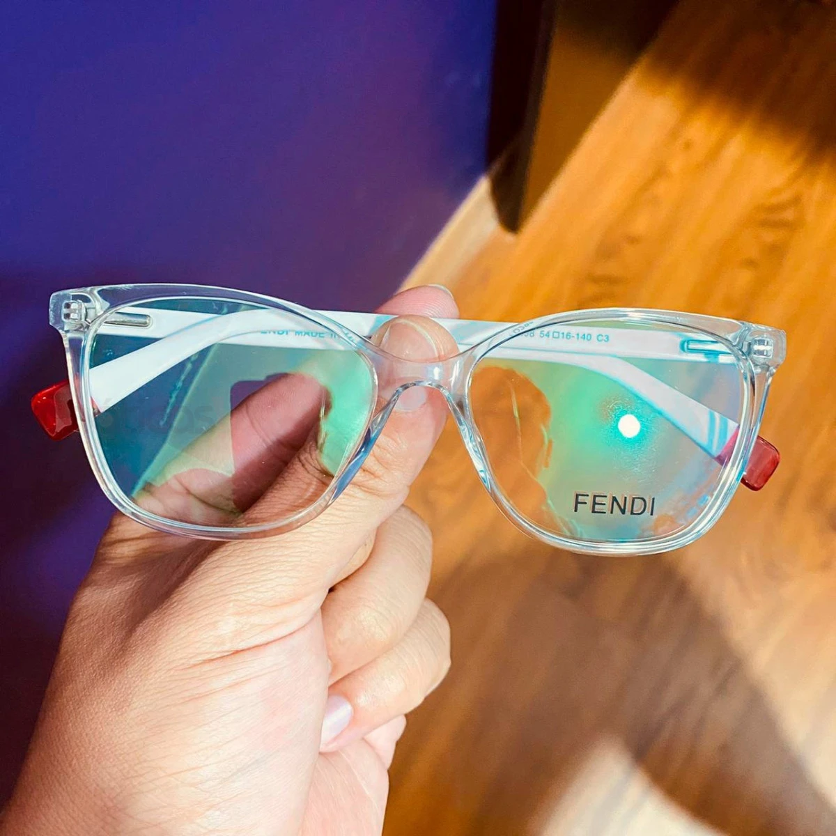 Armação de Óculos Gatinho Fendi FD298 Transparente e Branco