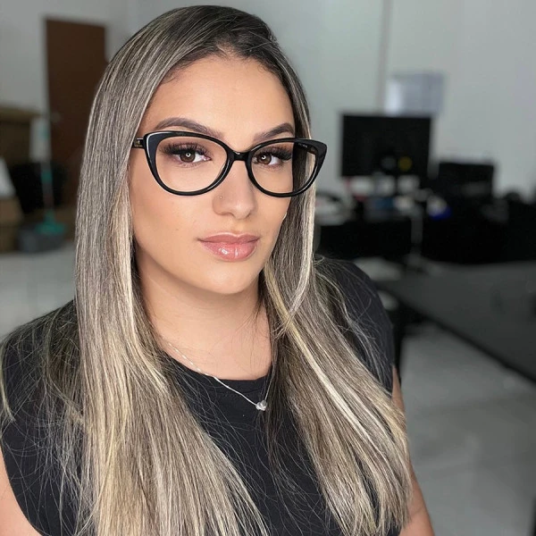 Armação de Óculos  Gatinho VHE580 Preto