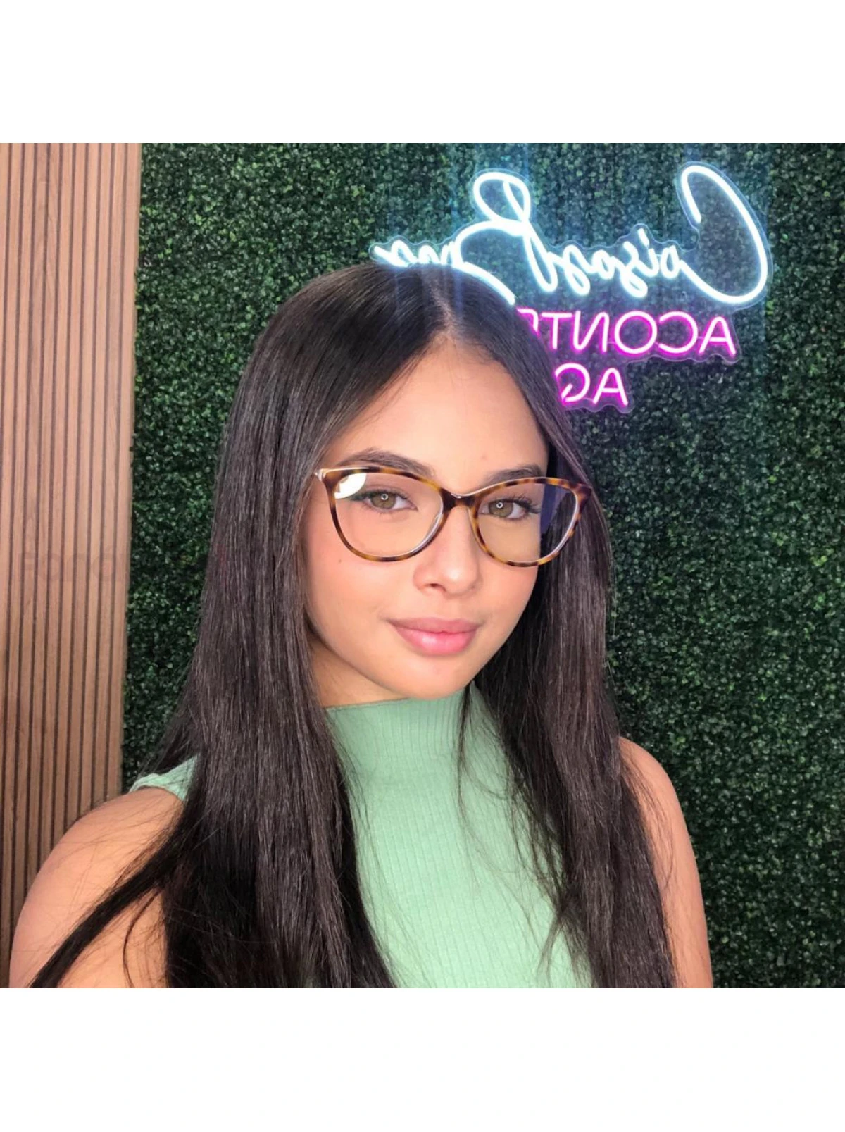 Armação de Óculos Oval TF2668 Tartaruga Esverdeado