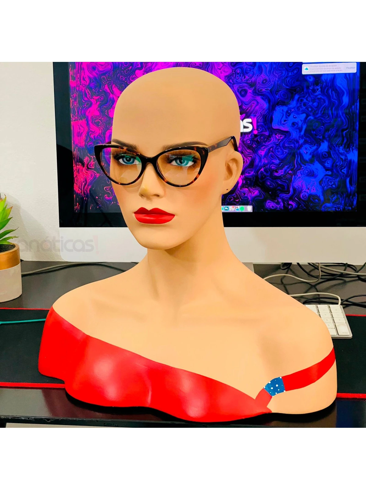 Armação de Óculos Gatinho CH8233 Marrom Tartaruga