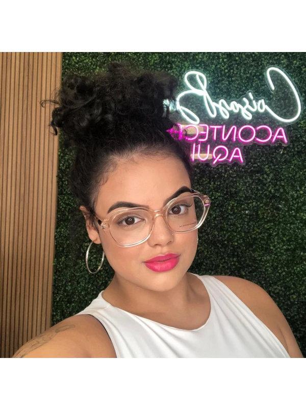 Armação de Óculos Quadrado LQ6012 Creme Translúcido