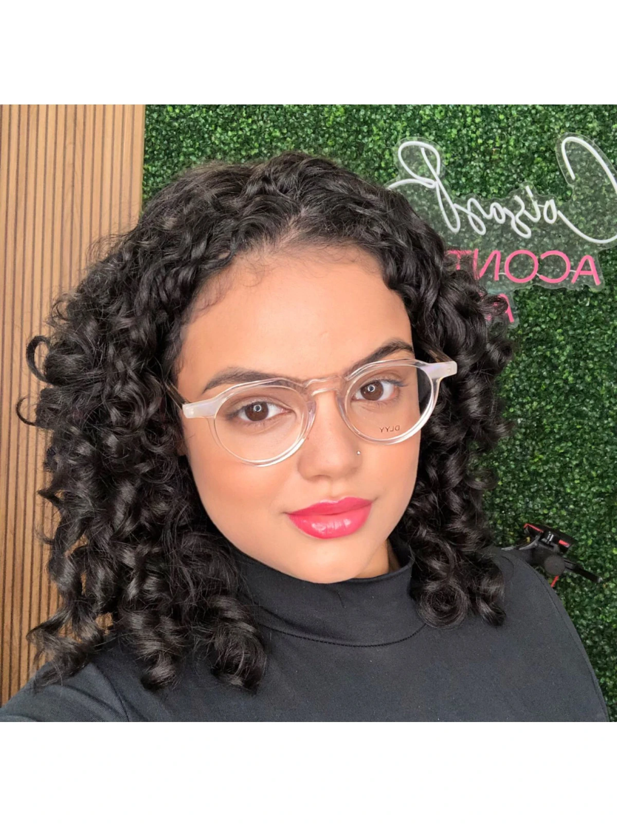 Armação de Óculos Redondo DL8004 Transparente