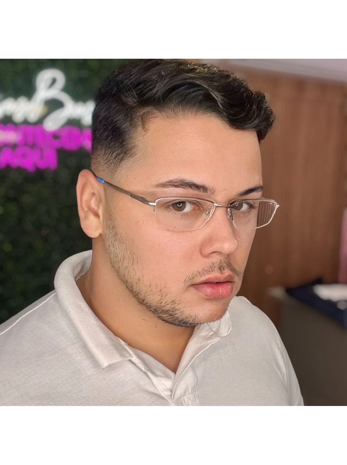 Armação de Óculos Retangular Meio Aro Wingback Prata e Azul