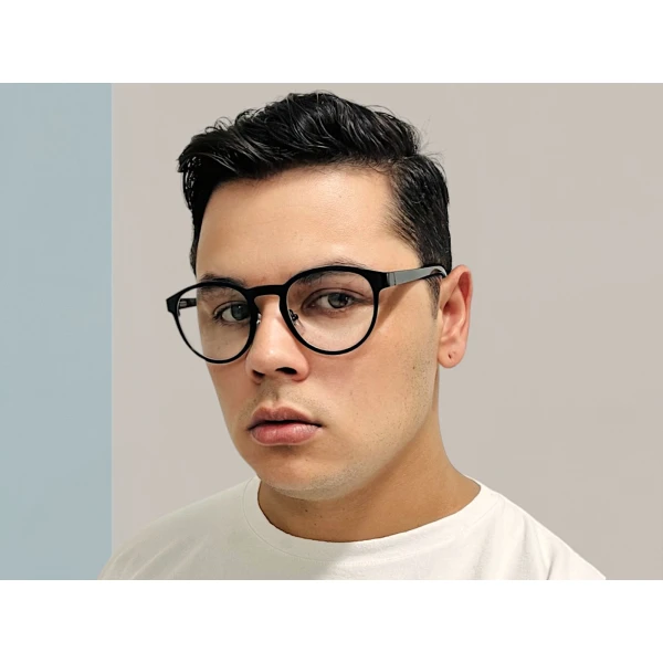 Armação de Óculos Clark Preta