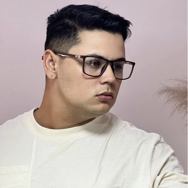 Armação de Óculos GB8005 Retangular Marrom e Creme