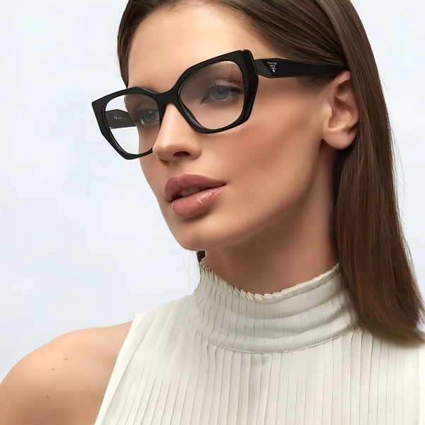 Armação de Óculos Quadrado PD18W Preto